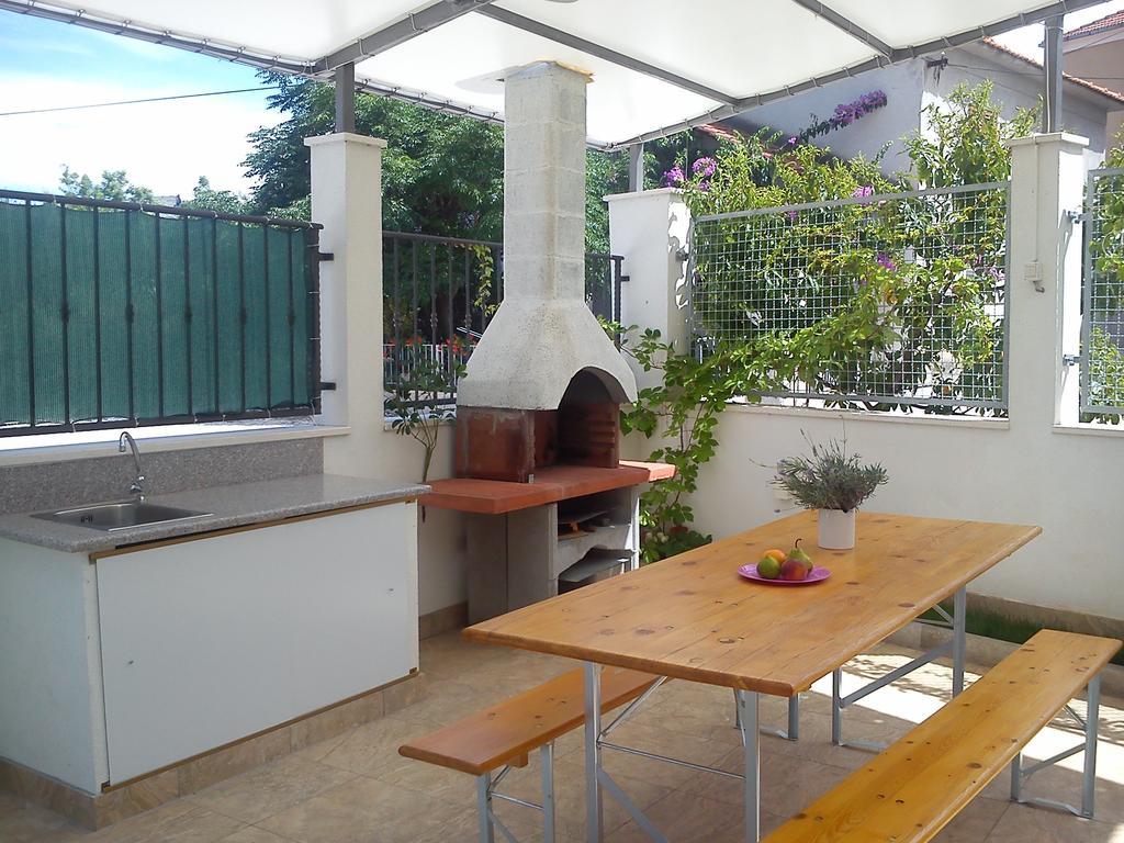 Apartment Gabre Trogir Quarto foto